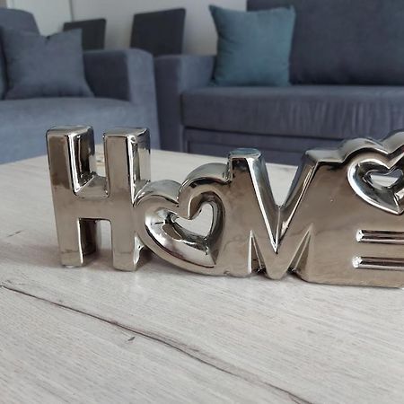 Ina House Apartment Varella Екстериор снимка